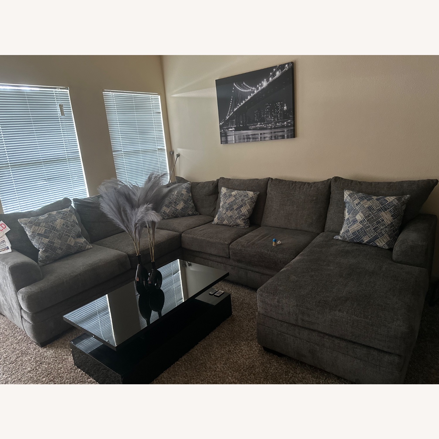 Rooms To Go Copley Sofa - image-2