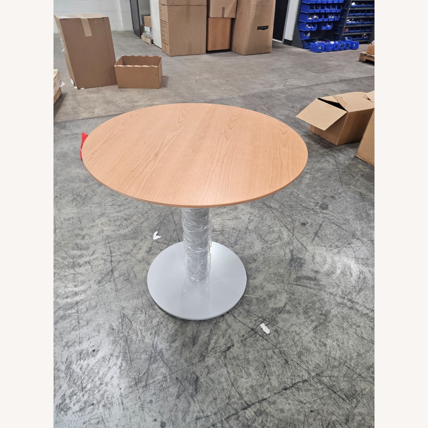 Touhy Solid Wood 30" Round Table - image-1