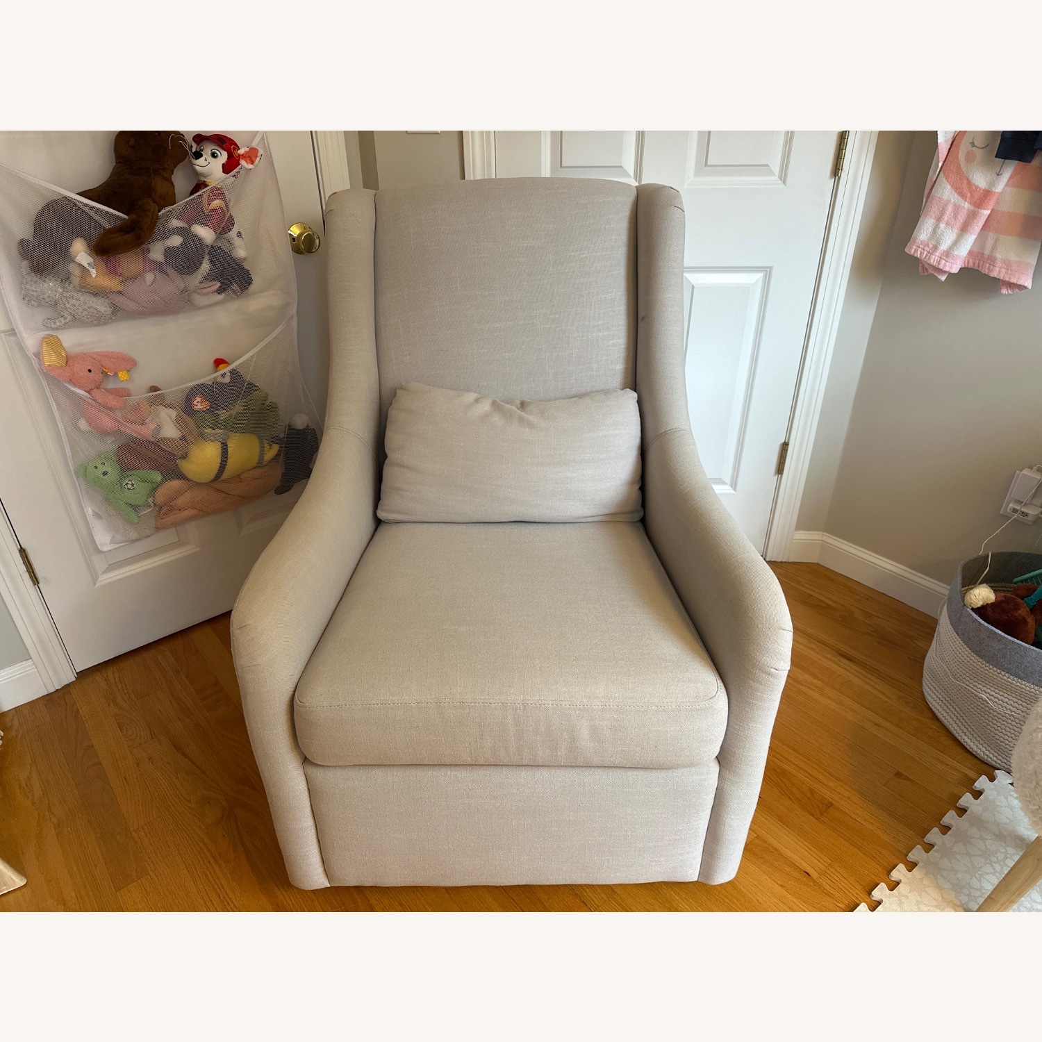 Pottery Barn Kids Merced Glider - image-2