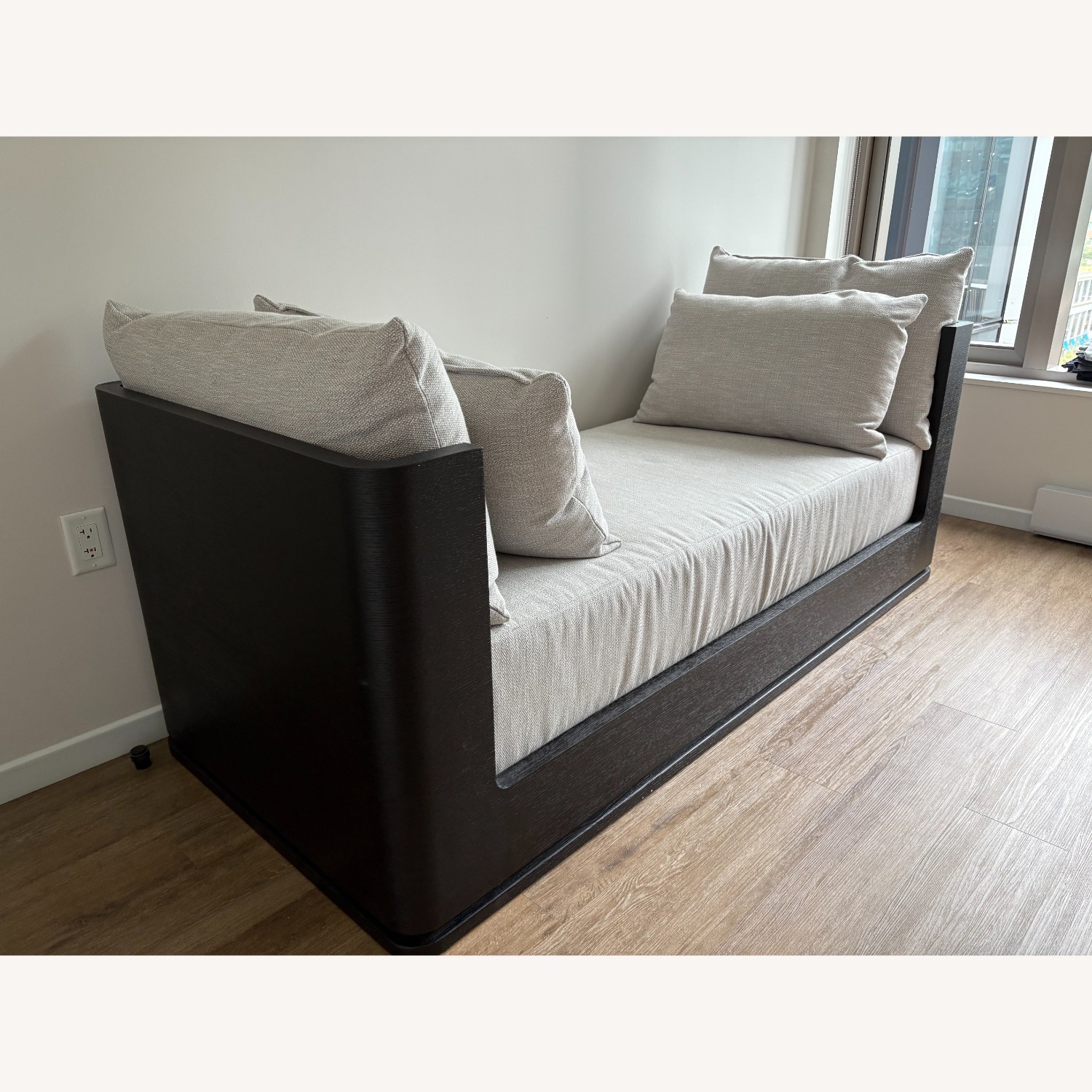 Ligné Fabric Panel Daybed - image-1