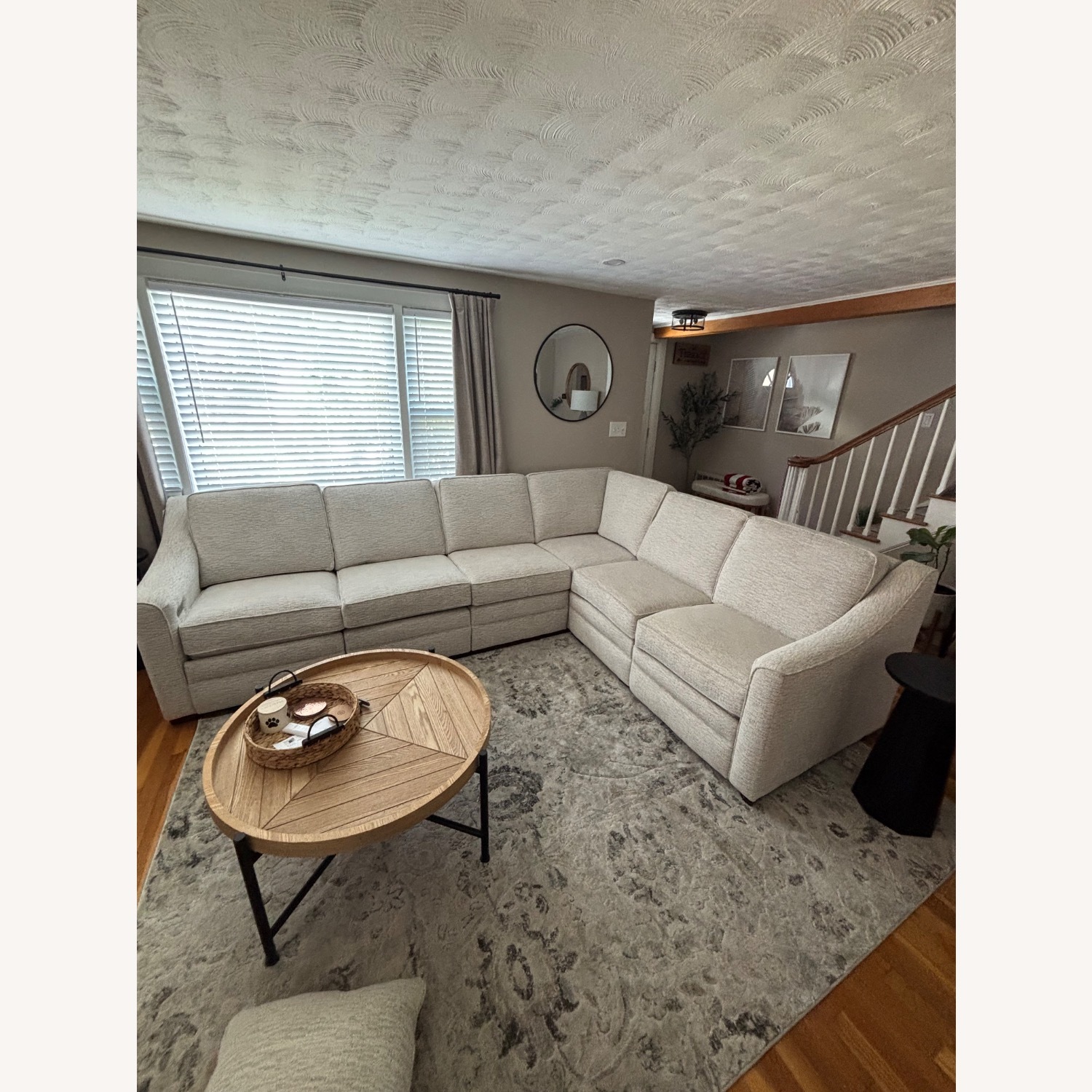 Sectional Couch - image-1