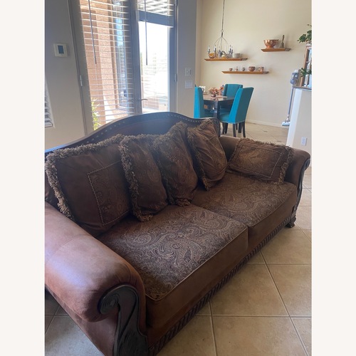 Used Comfy Couch for sale on AptDeco