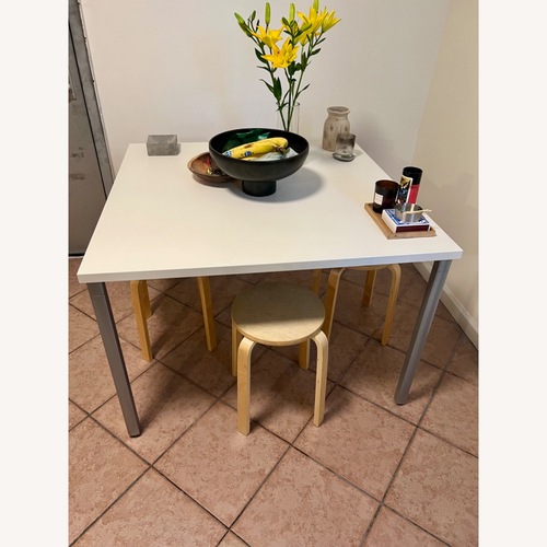Used Herman Miller Everywhere Square White Table for sale on AptDeco