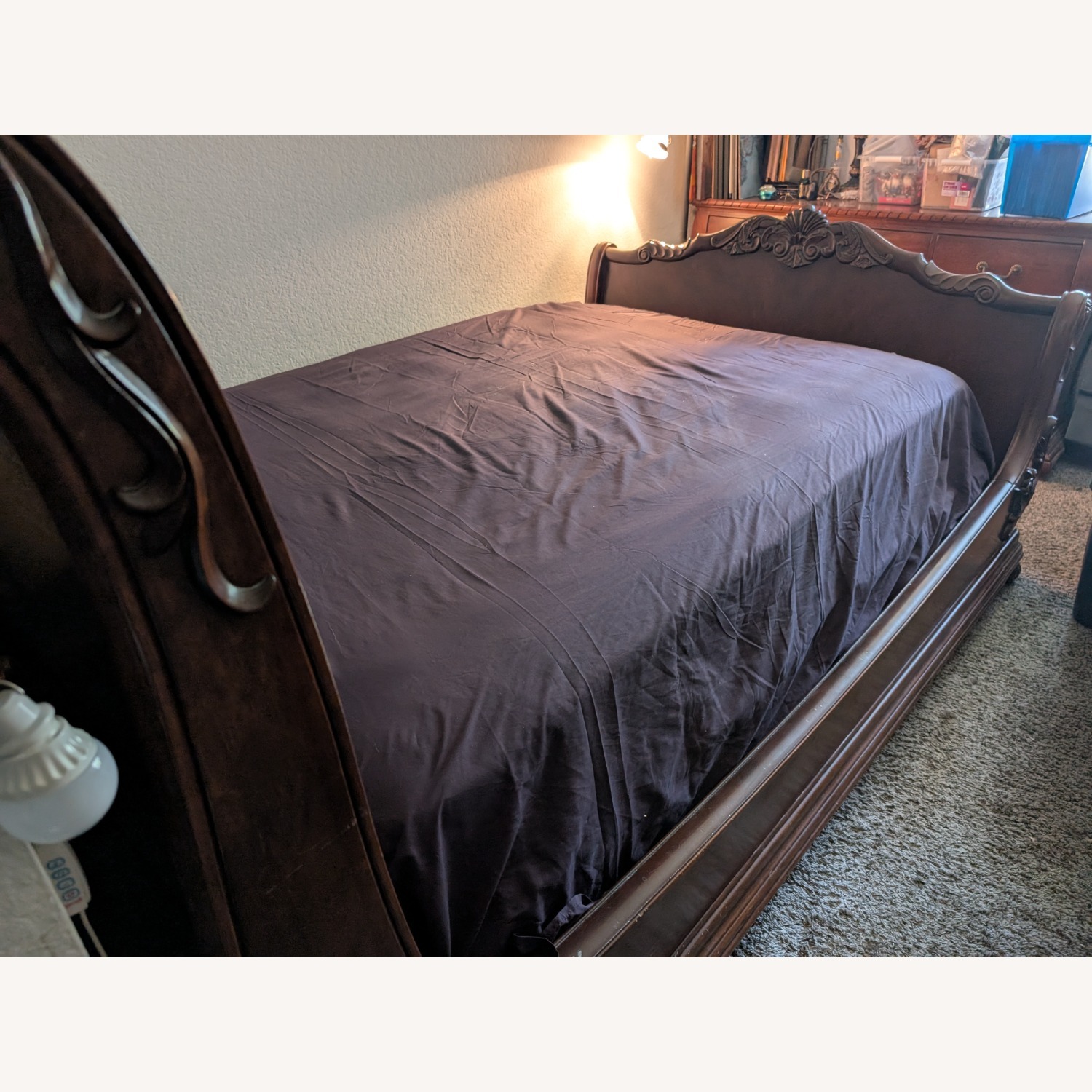 Touchstone Queen Size Sleigh Bed - image-4