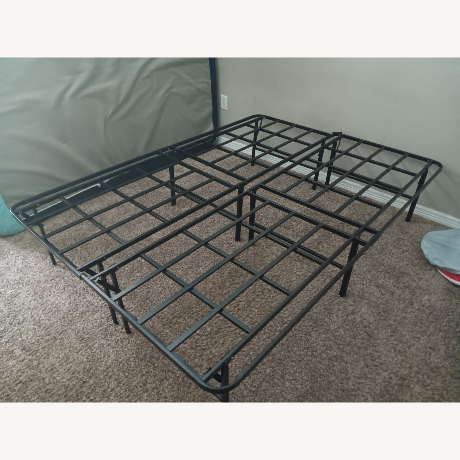 Metallic Bed Frame - image-3