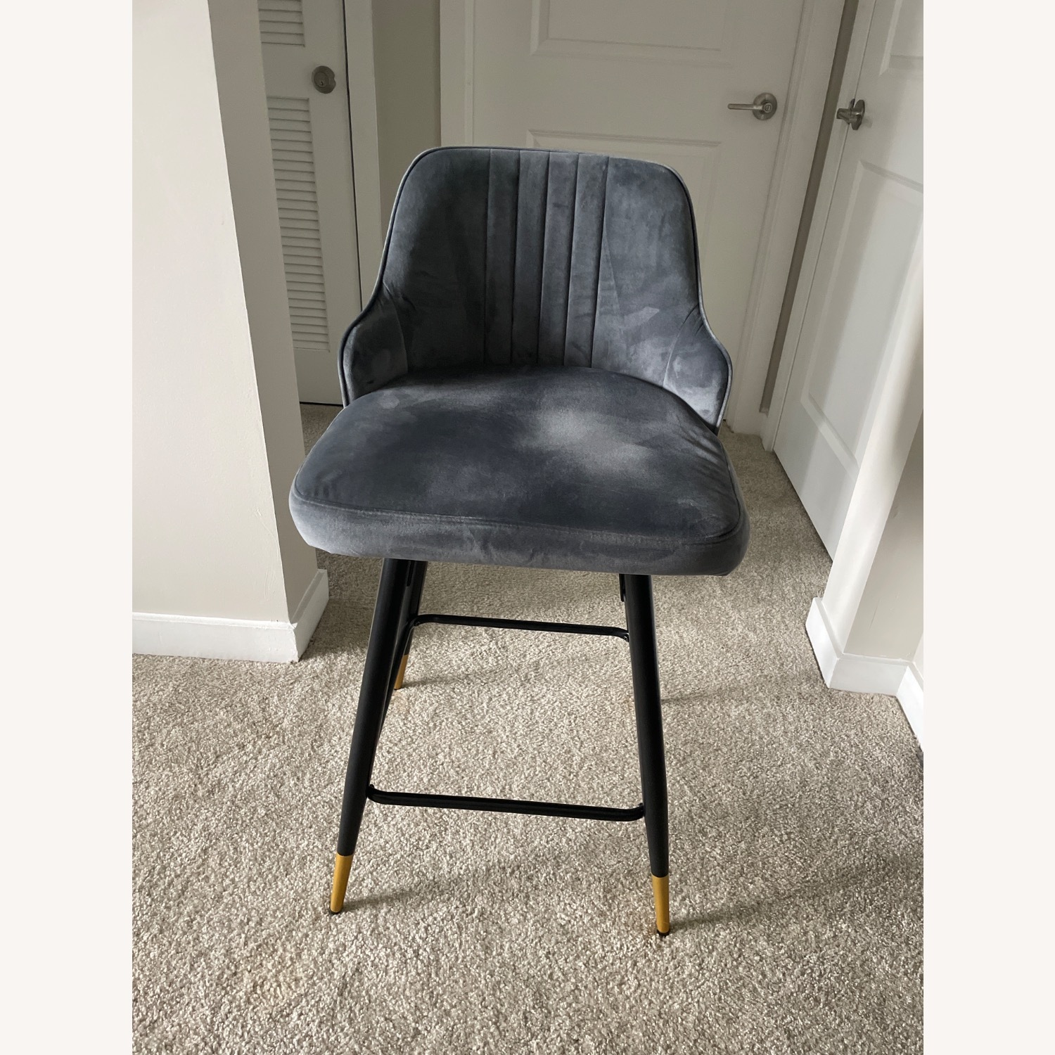 Swivel Bar Stool Solid Metal Frame and Velvet Back - image-7