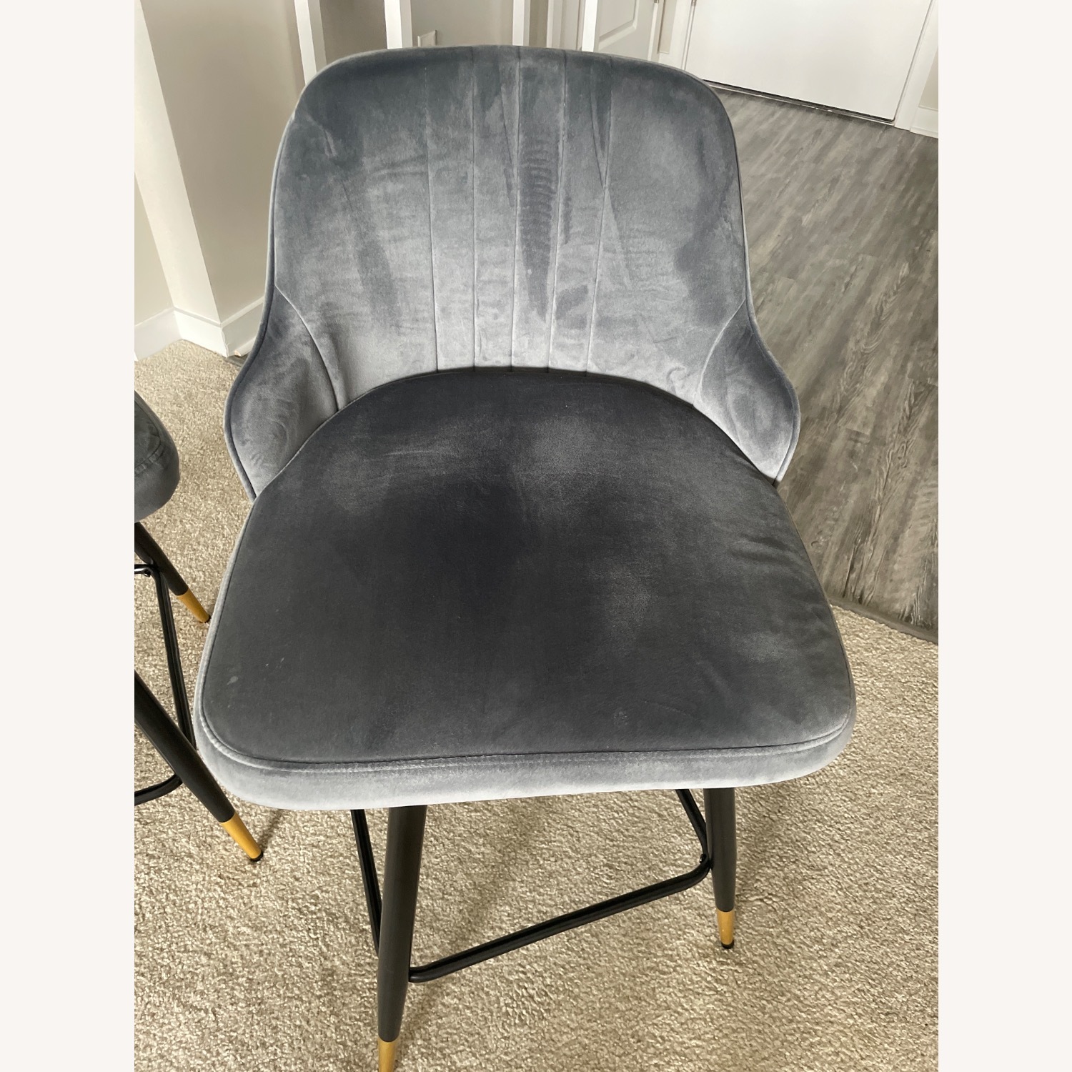 Swivel Bar Stool Solid Metal Frame and Velvet Back - image-5