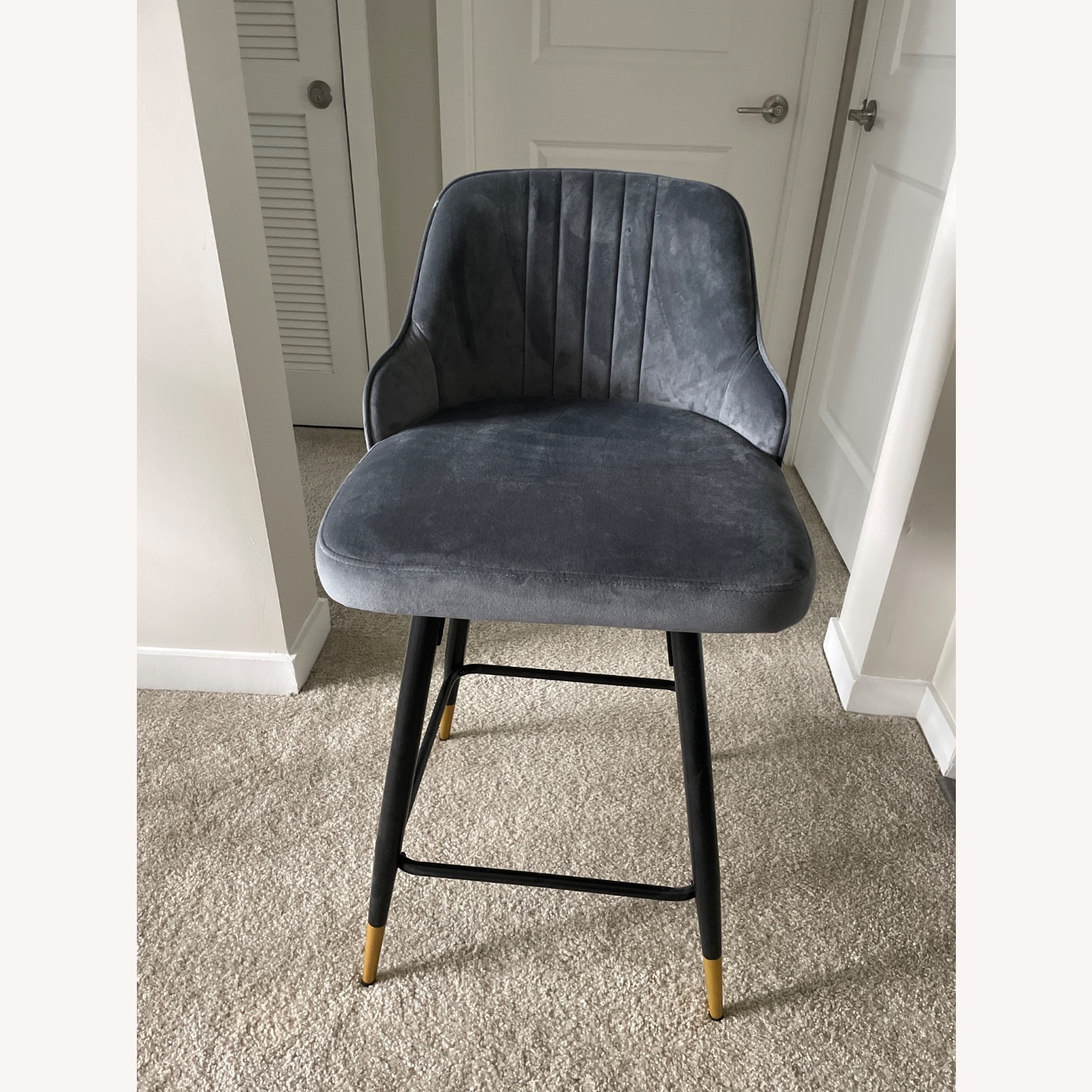 Swivel Bar Stool Solid Metal Frame and Velvet Back - image-8