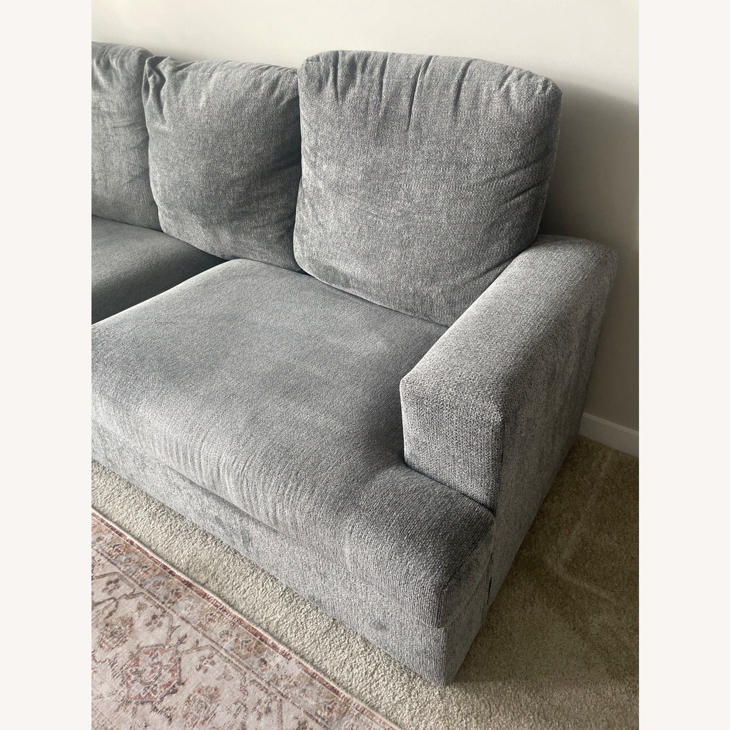 Avlynn 96.5’’ Upholstered sofa - image-5