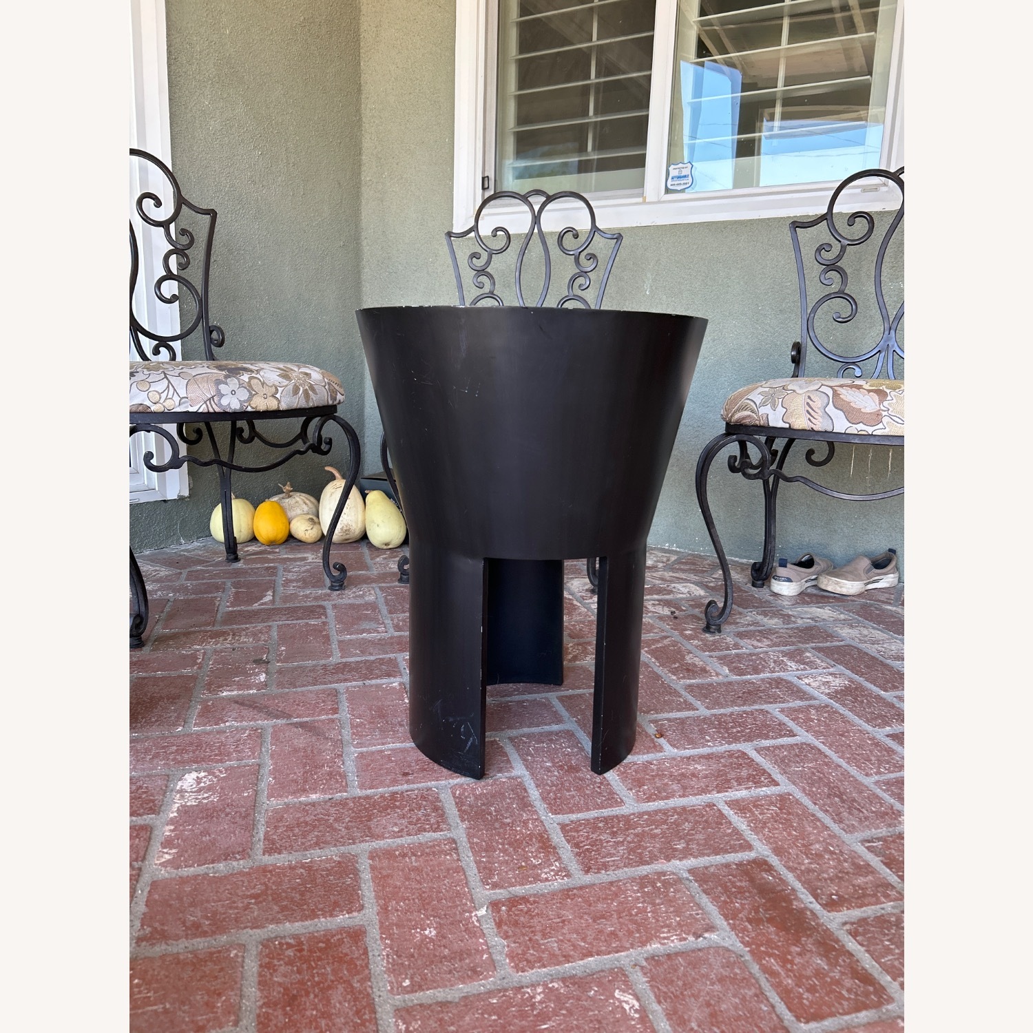 Kreiss Spartan End Table - image-3