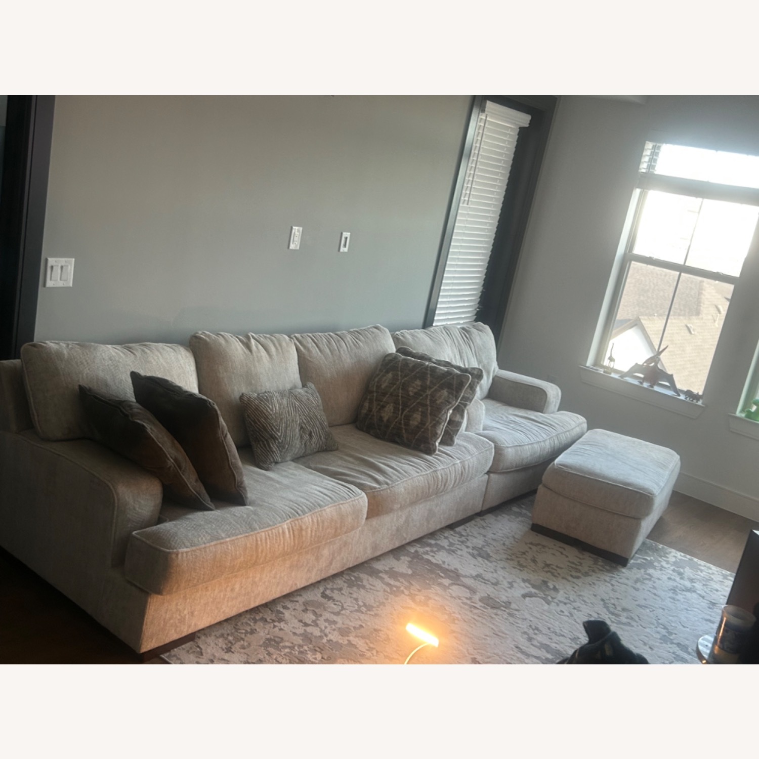 Alesandra Sofa - image-4