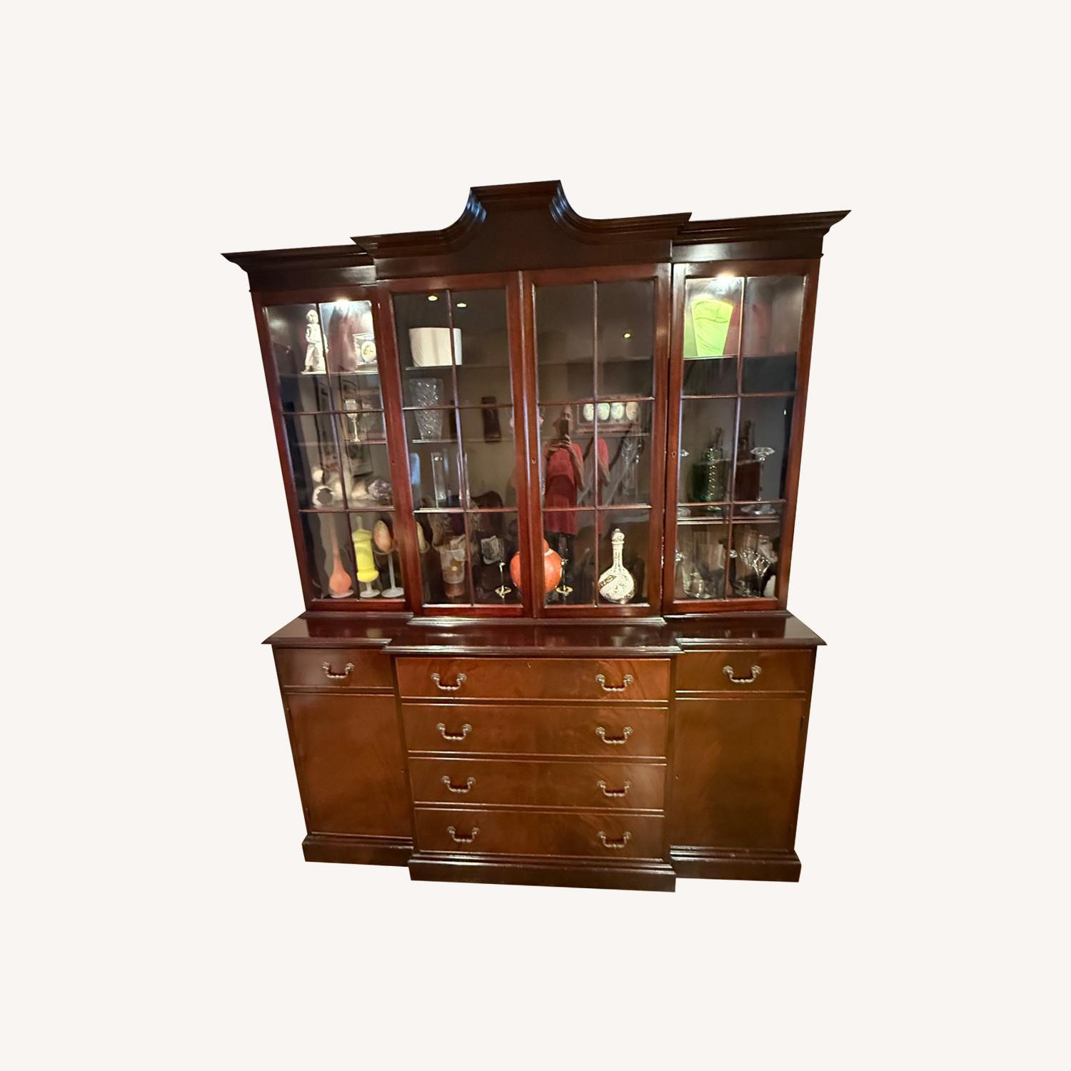 Two Piece Breakftont - image-0