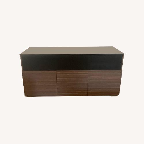 Used Salamander Zurich 339 AV Cabinet for sale on AptDeco