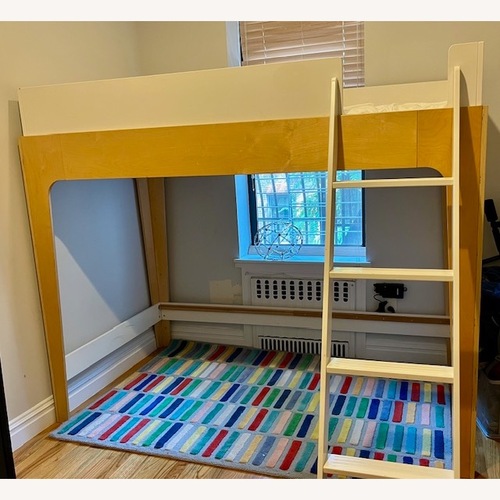 Used Oeuf Perch Bunk Bed White/Birch for sale on AptDeco
