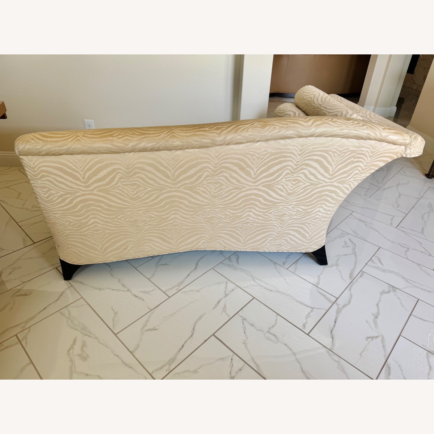 Beige Mid-Century Modern Styled Chaise Lounge - image-2