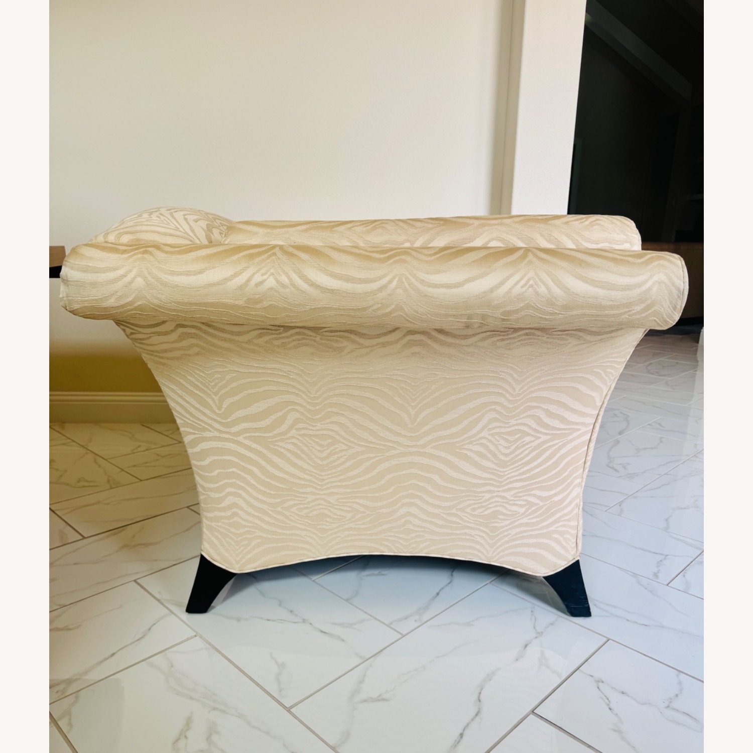 Beige Mid-Century Modern Styled Chaise Lounge - image-5