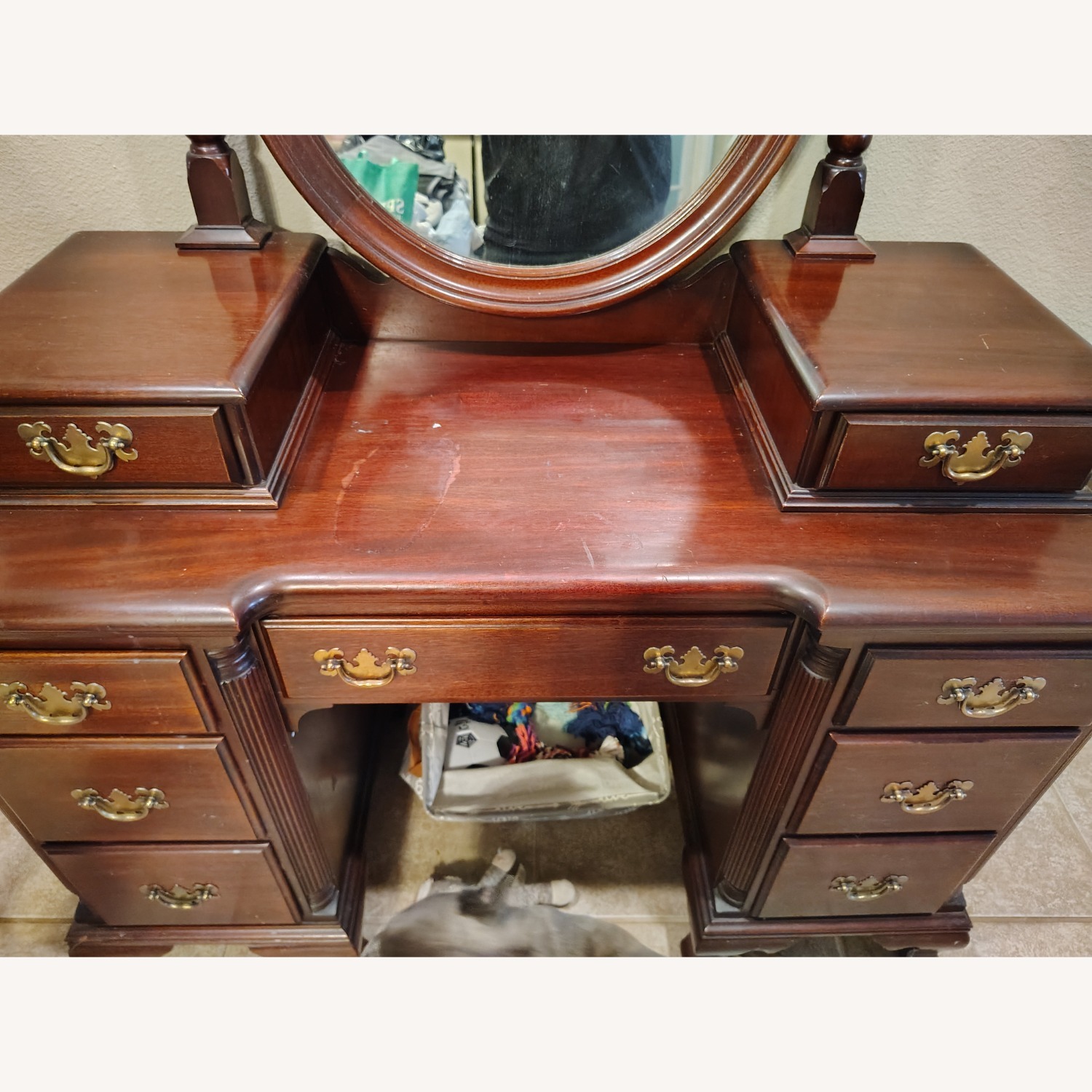 Georgetown Galleries Vanity - image-4