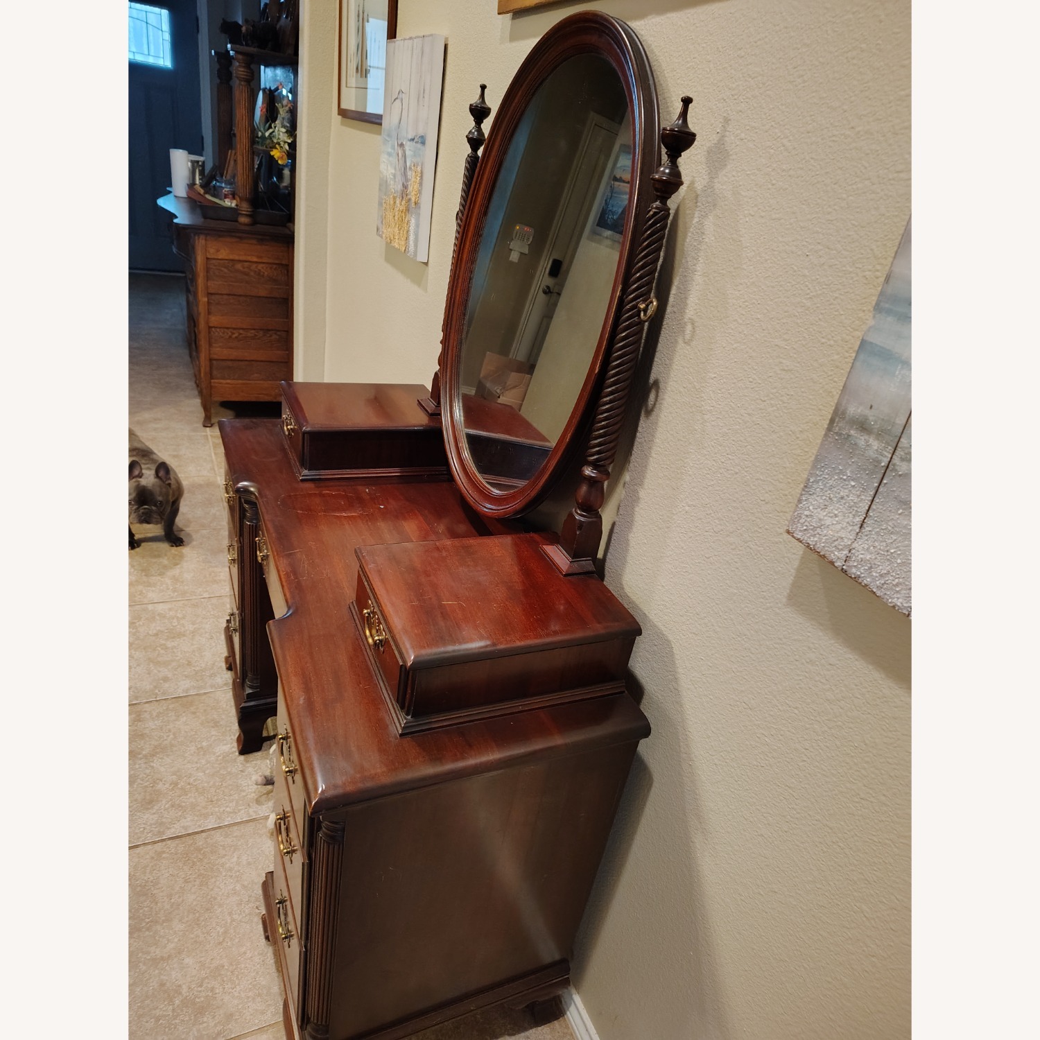 Georgetown Galleries Vanity - image-3