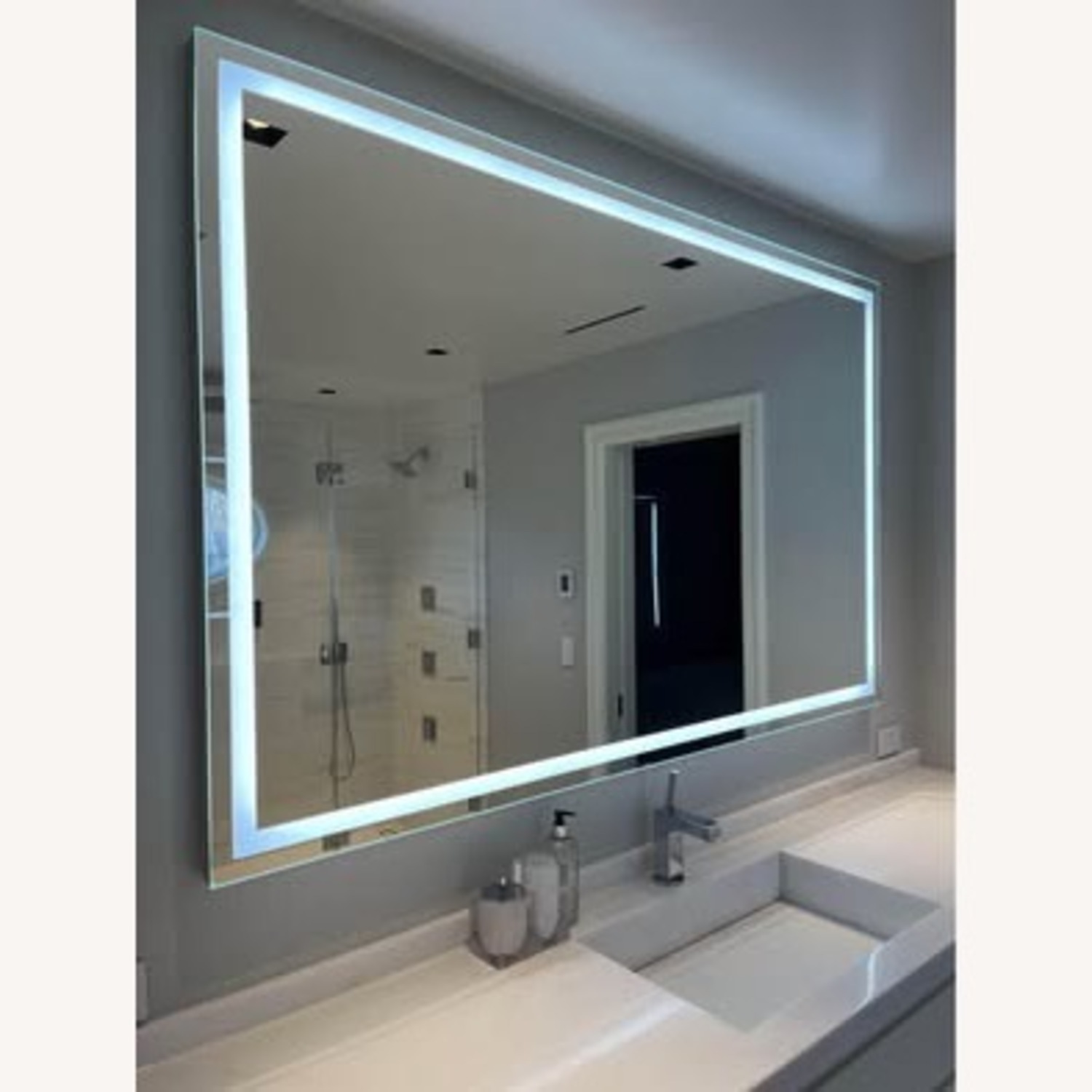 Paris Mirror 70 x 45 - image-1