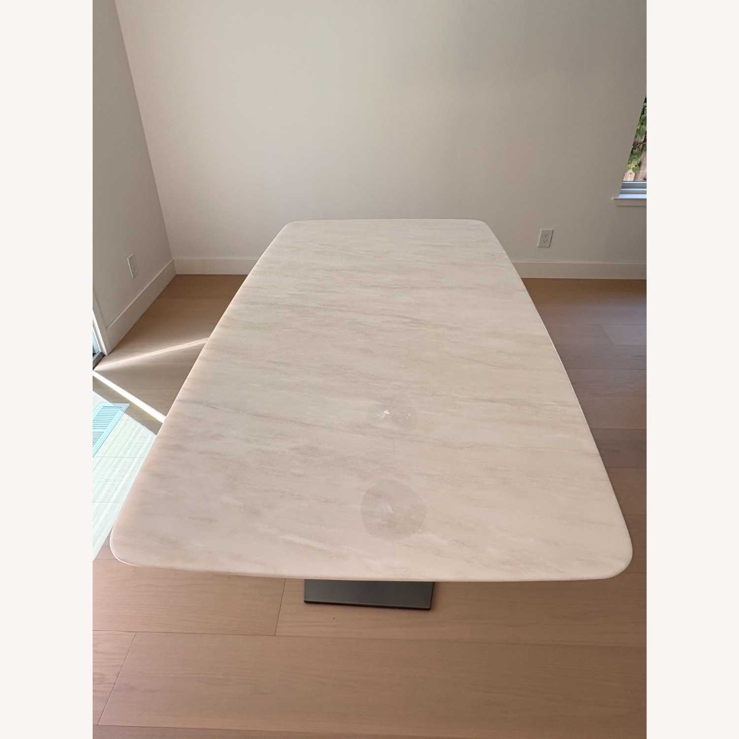  Karibib lce Marble Dining Table - image-6