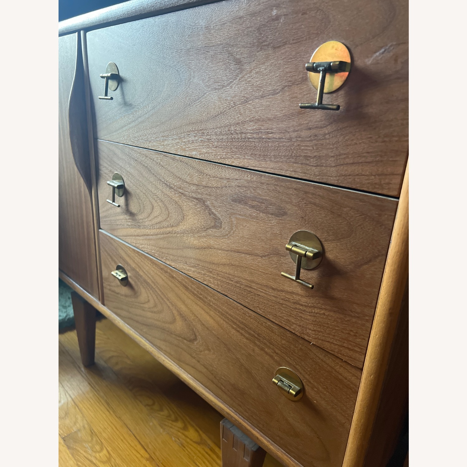 1960s Vintage Curio Cabinet with Drawers - image-4