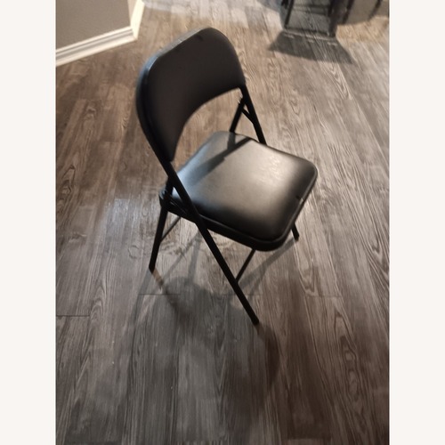 Used Set of 4 Chairs for sale on AptDeco