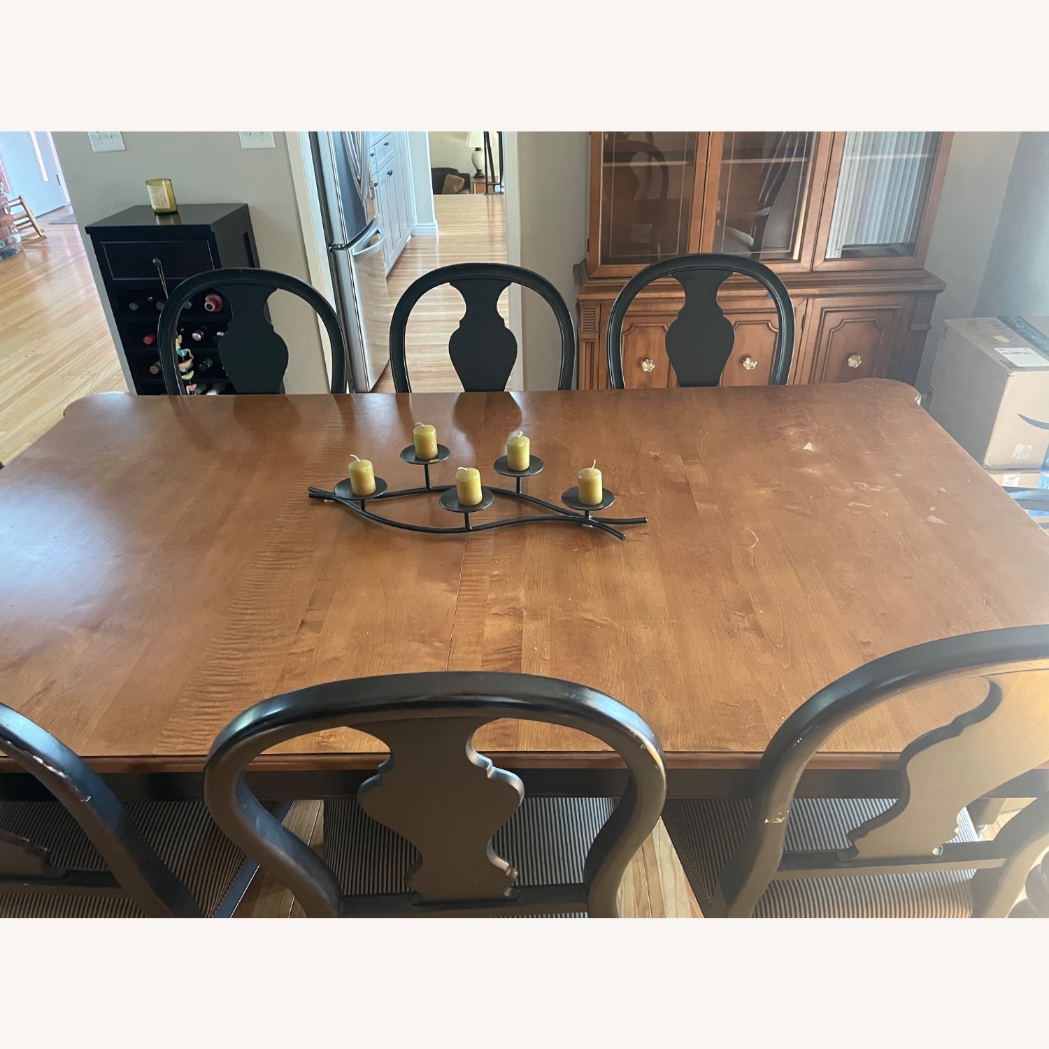 Ethan Allen Wood Table + 10 Chairs - image-4