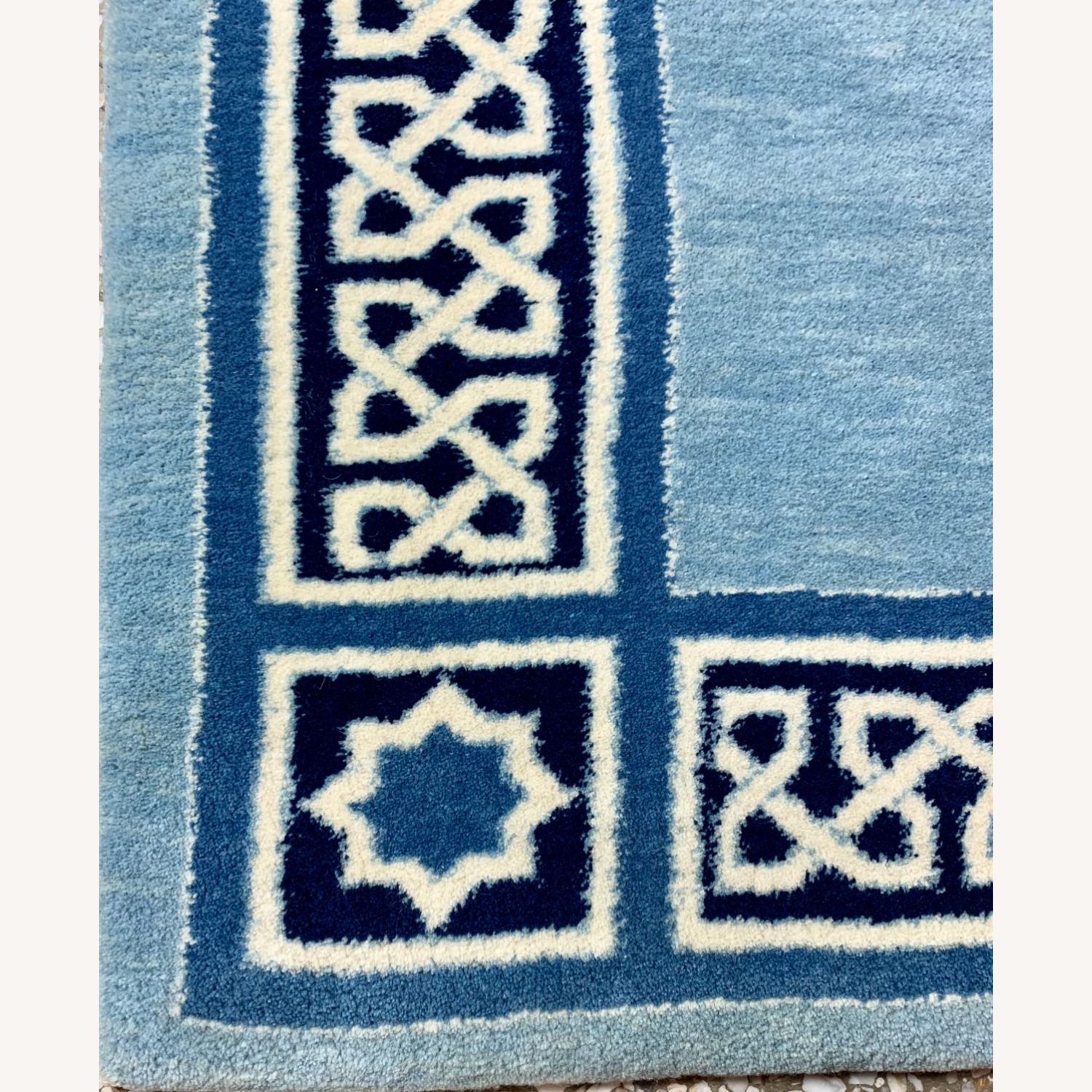 Royal Knotted Carpet 100% Naturally Dyed Wool - image-2