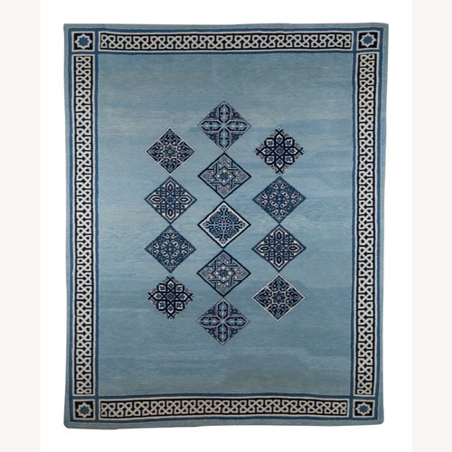 Used Royal Knotted Carpet 100% Naturally Dyed Wool for sale on AptDeco