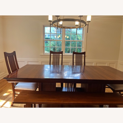 Used Dining Table with 6 Chairs and 2 Leaves for sale on AptDeco