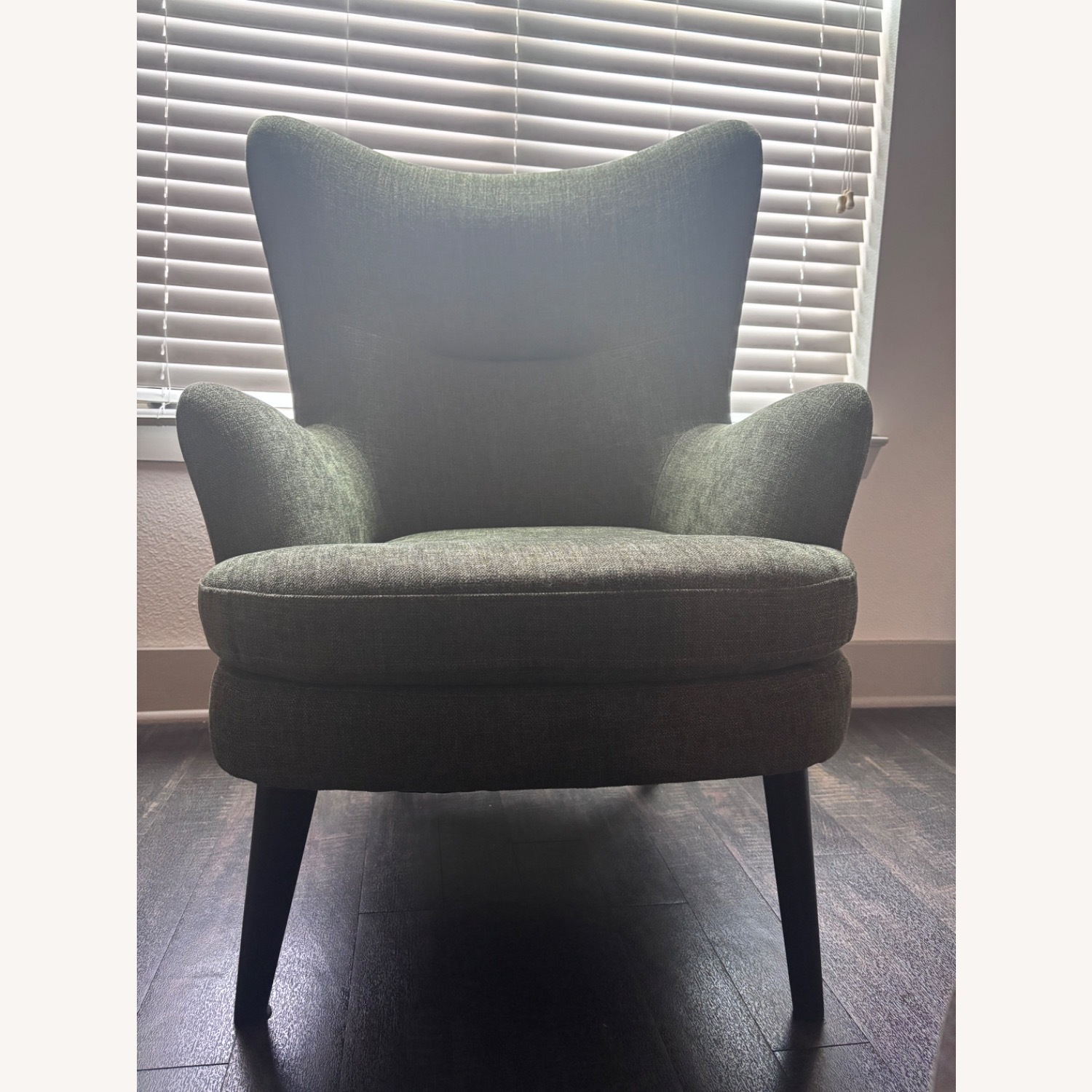 Parling Accent Chair - image-2