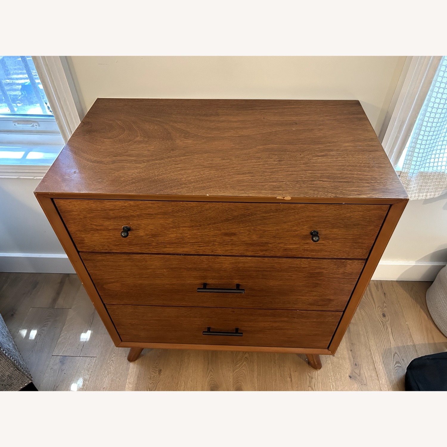 Feather Akepa Acorn Dresser - image-3