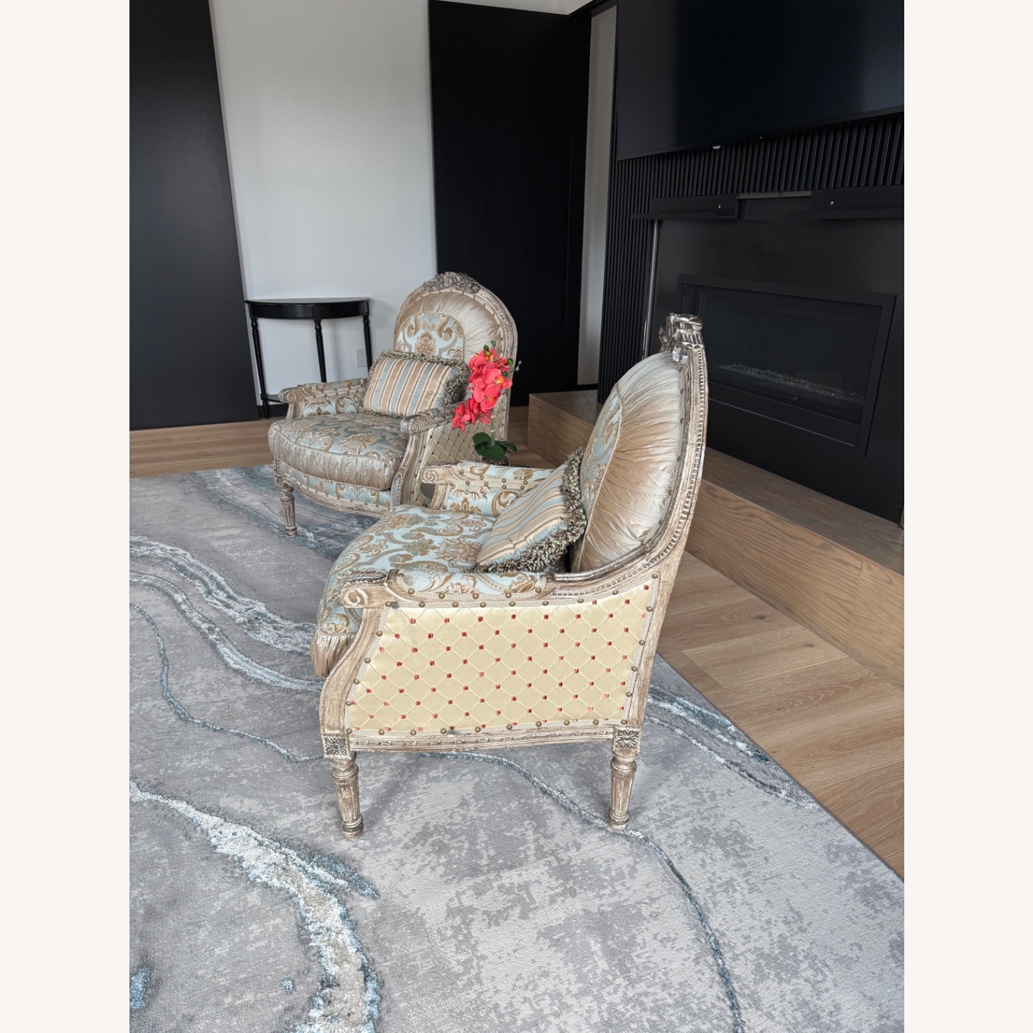 Custom Armchairs - image-4