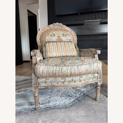 Used Custom Armchairs for sale on AptDeco