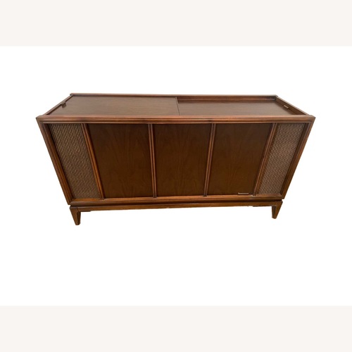 Used Magnavox Mid Century Console Record Changer Radio for sale on AptDeco