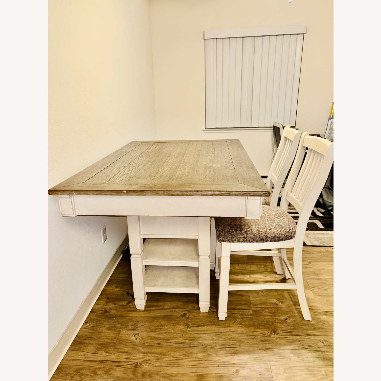 Ashley Bolanburg Dining Table 6 Chairs - image-6