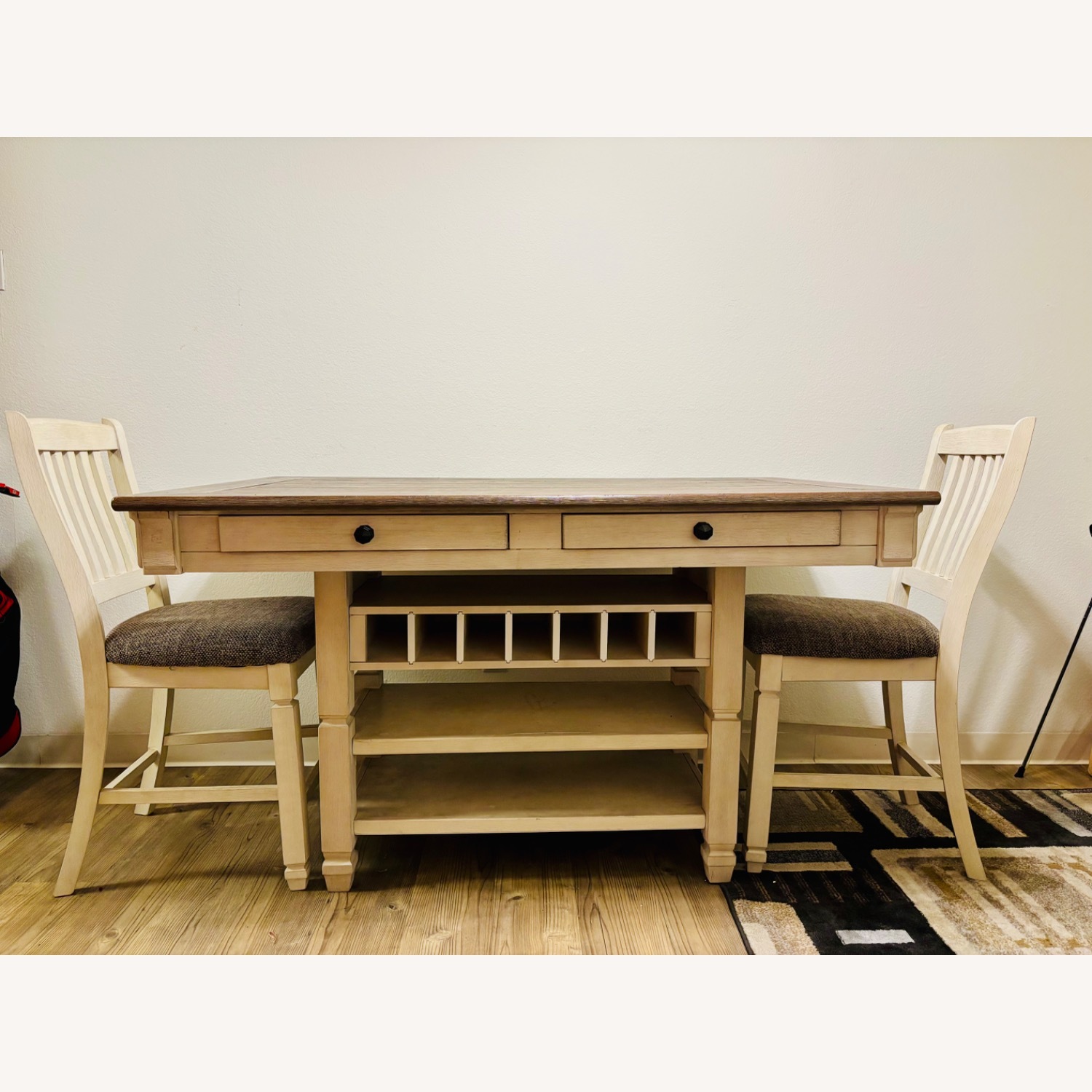 Ashley Bolanburg Dining Table 6 Chairs - image-7