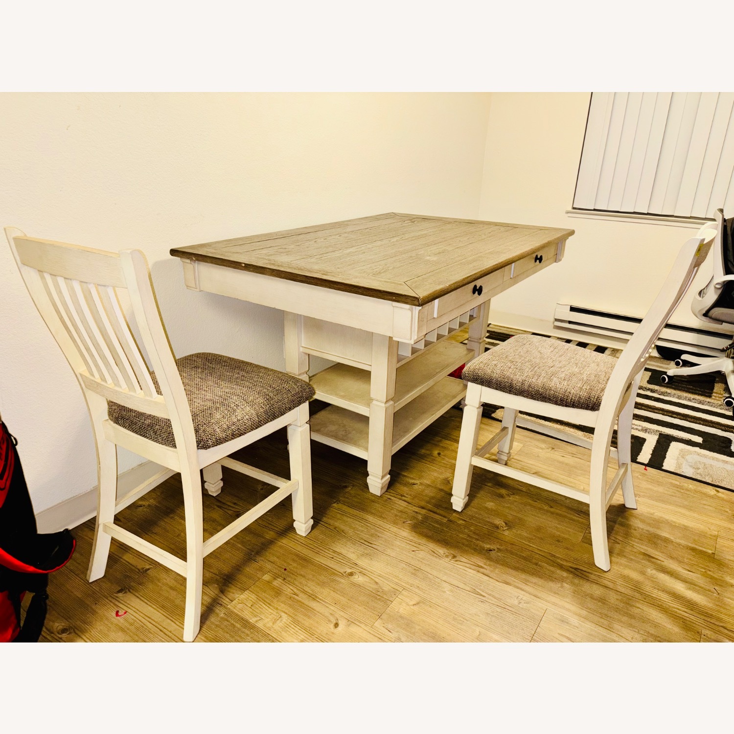 Ashley Bolanburg Dining Table 6 Chairs - image-5