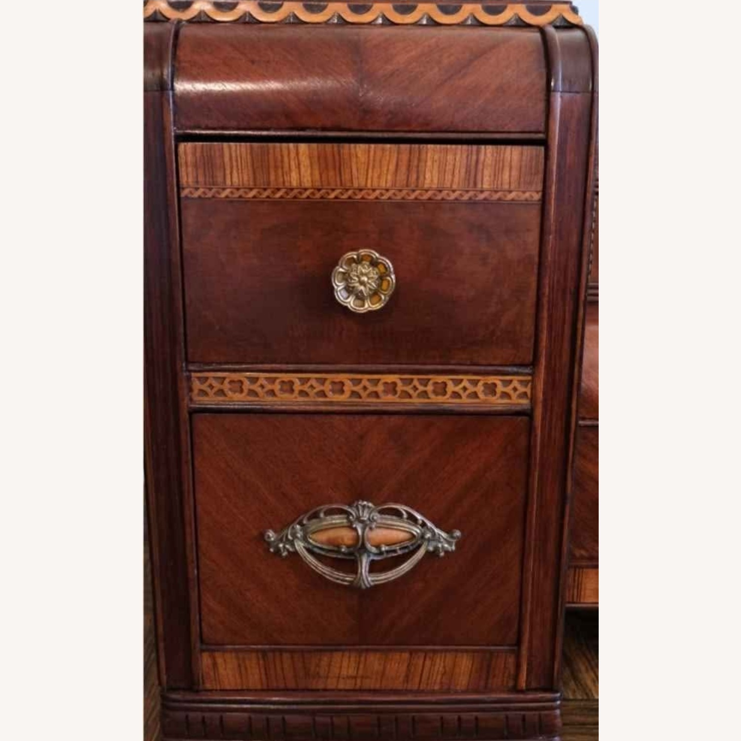 Vintage/Antique Waterfall Vanity - image-4