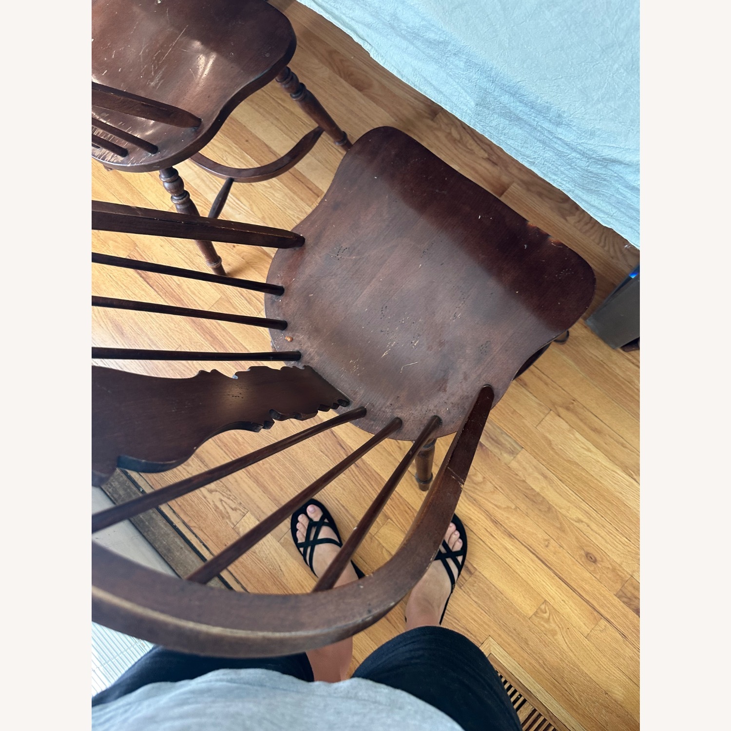 Broyhill Windsor Dining Chairs - image-4
