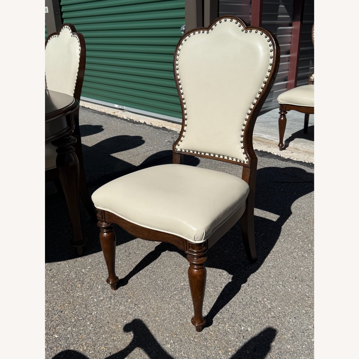 Hooker Furniture Dining Table & 8 Dining Chairs - image-6