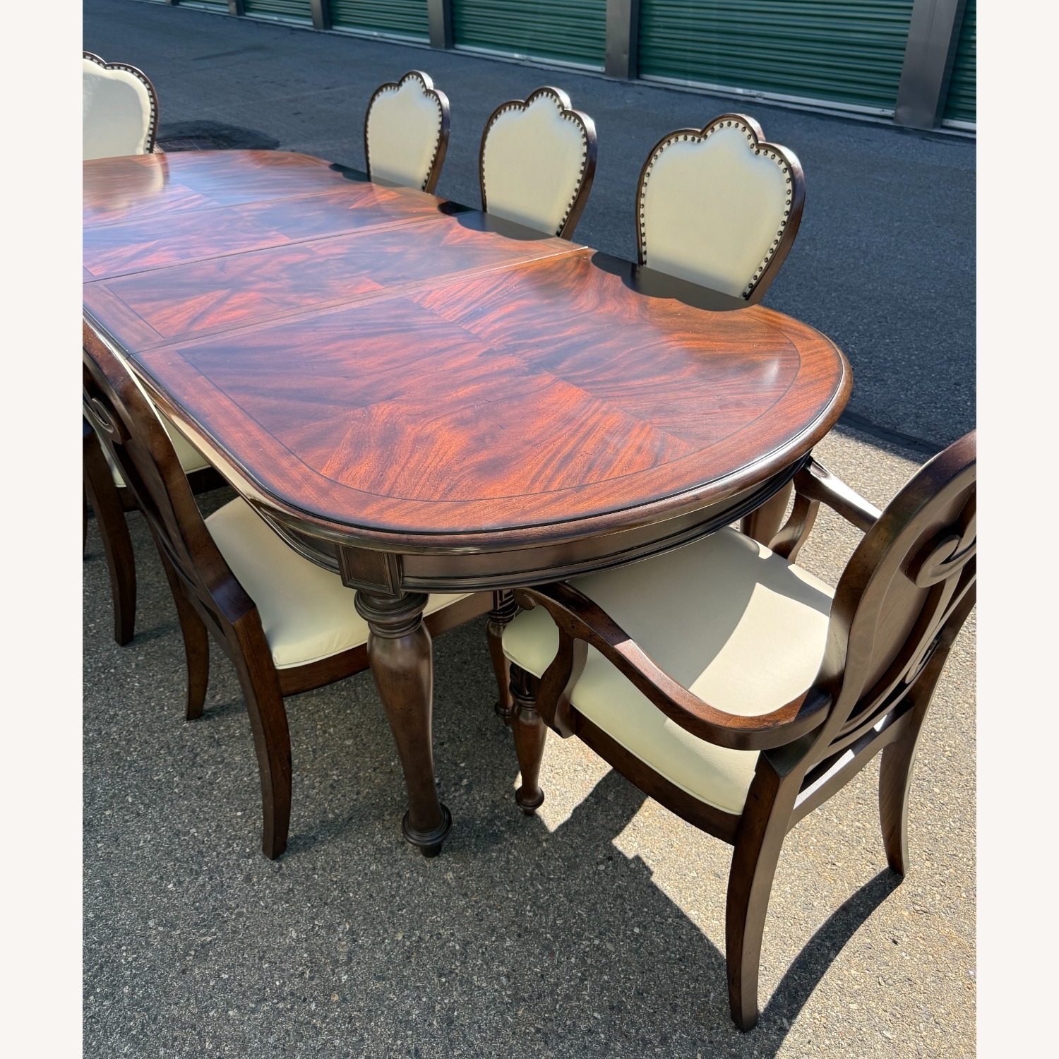 Hooker Furniture Dining Table & 8 Dining Chairs - image-5