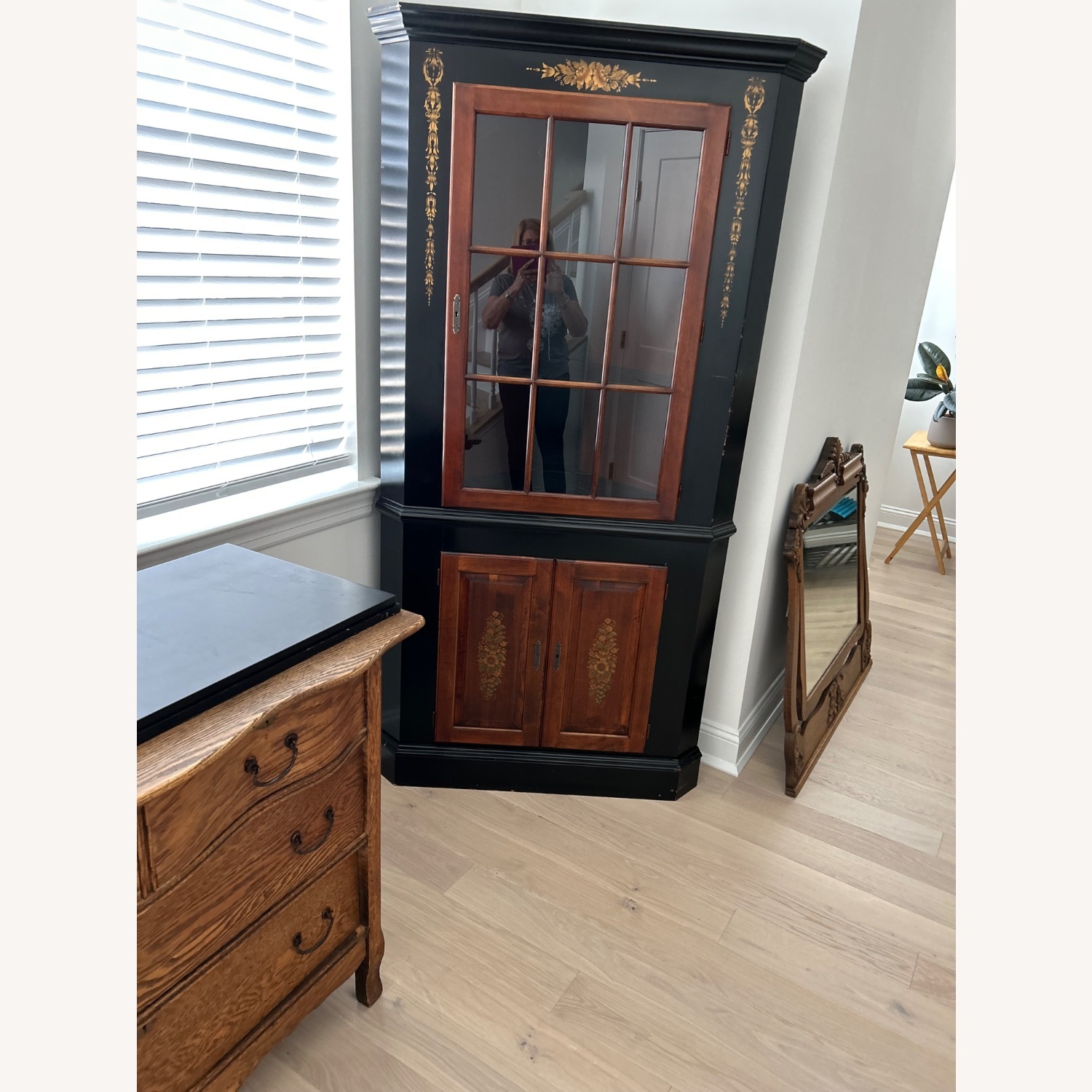 Vintage Curio - image-1