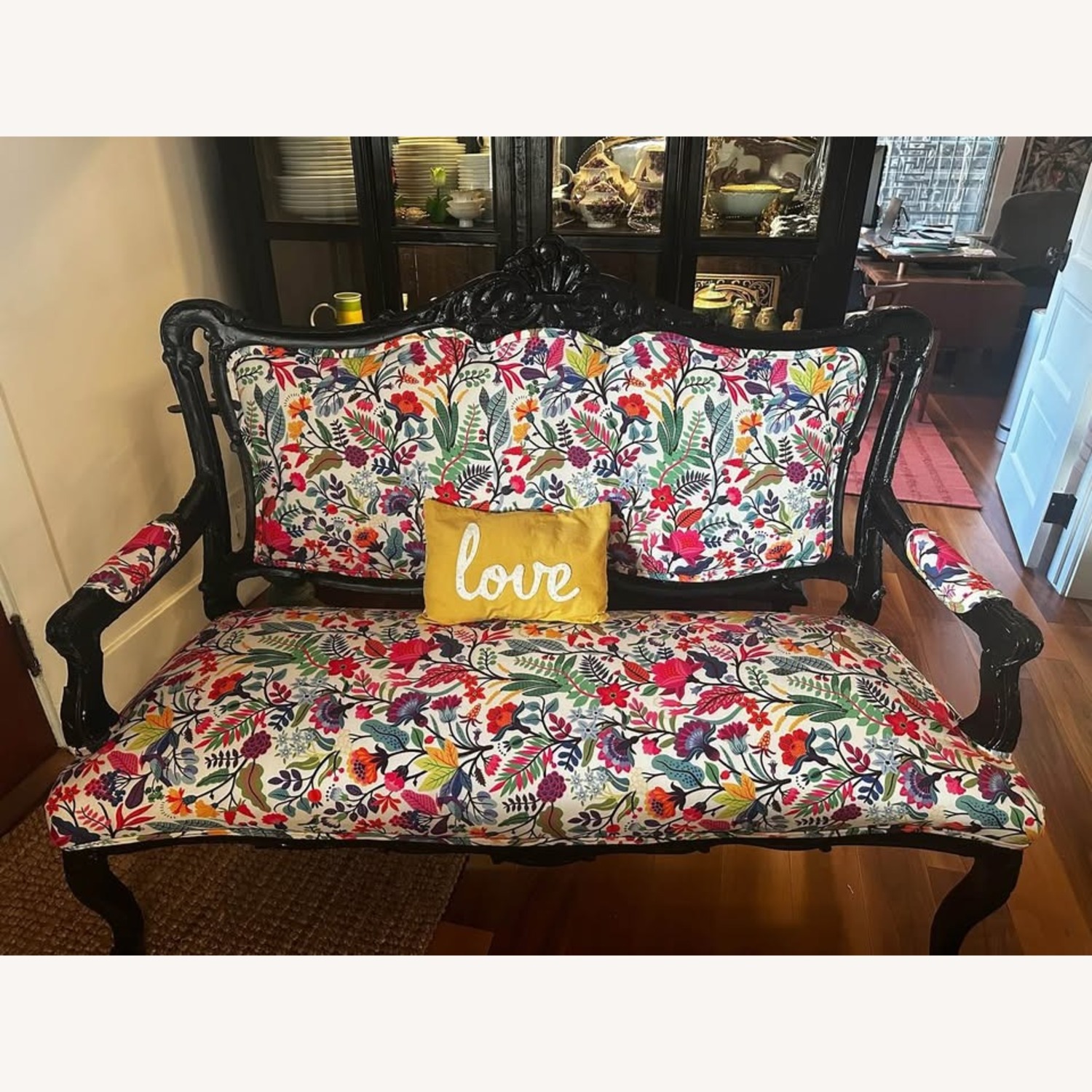 Exquisite Vintage Loveseat - image-1