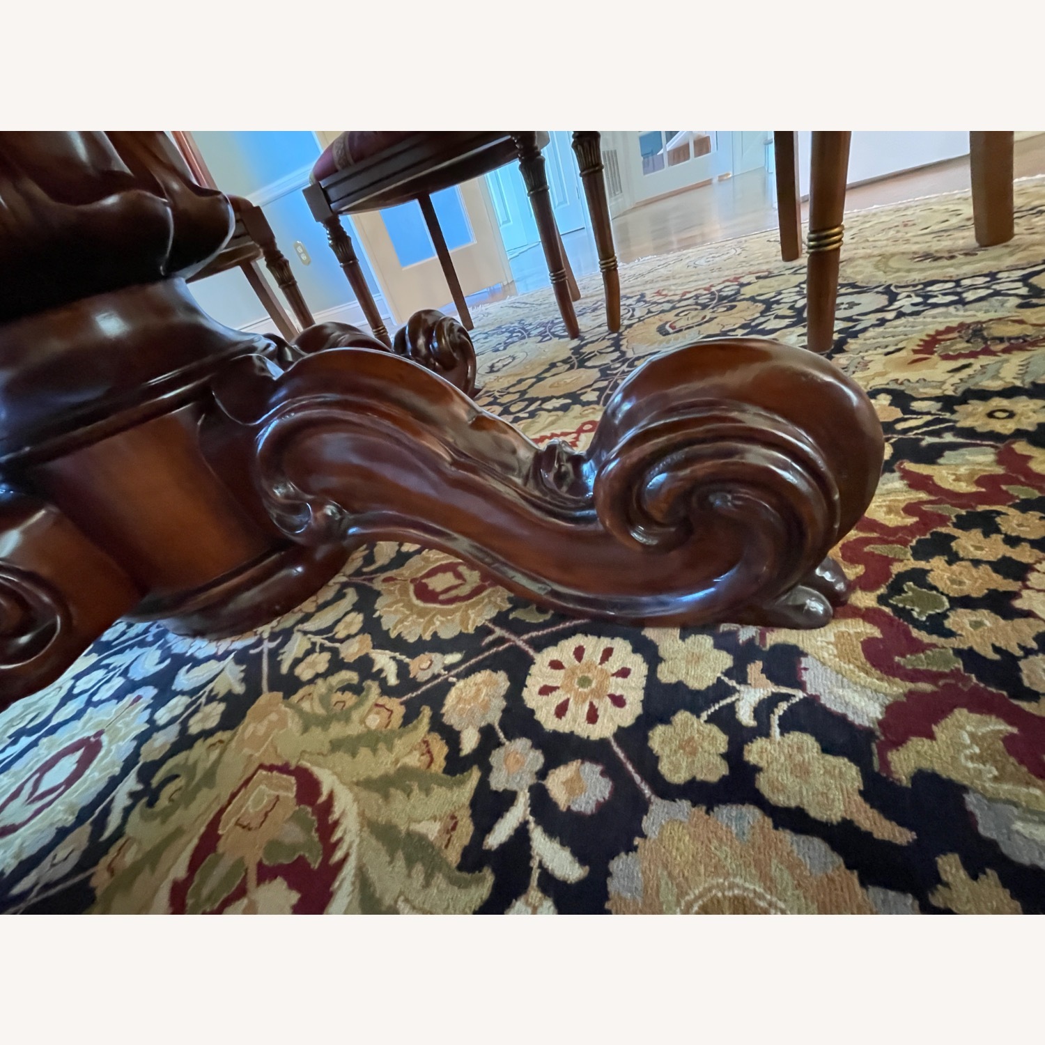 Round Mahoghany Formal Dining Table - image-5