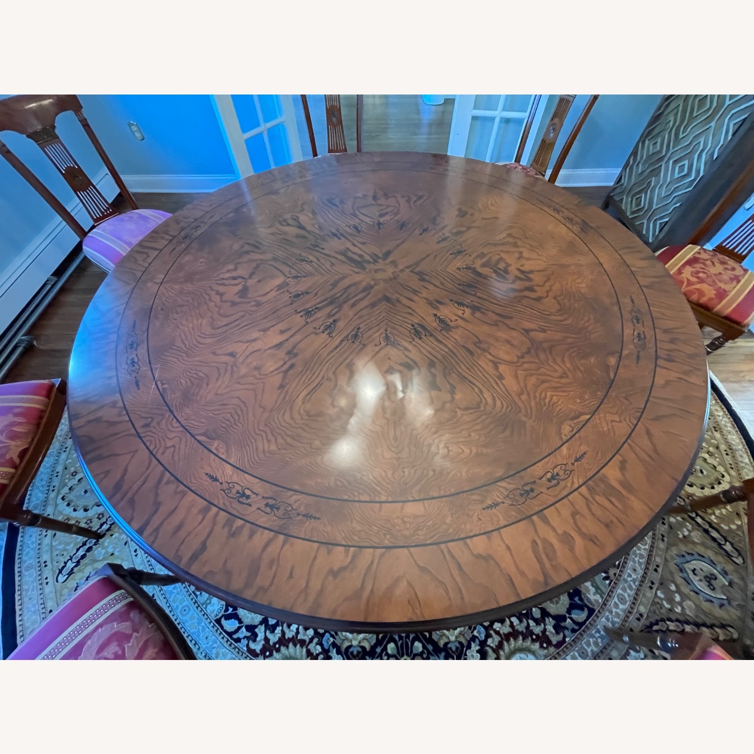Round Mahoghany Formal Dining Table - image-8