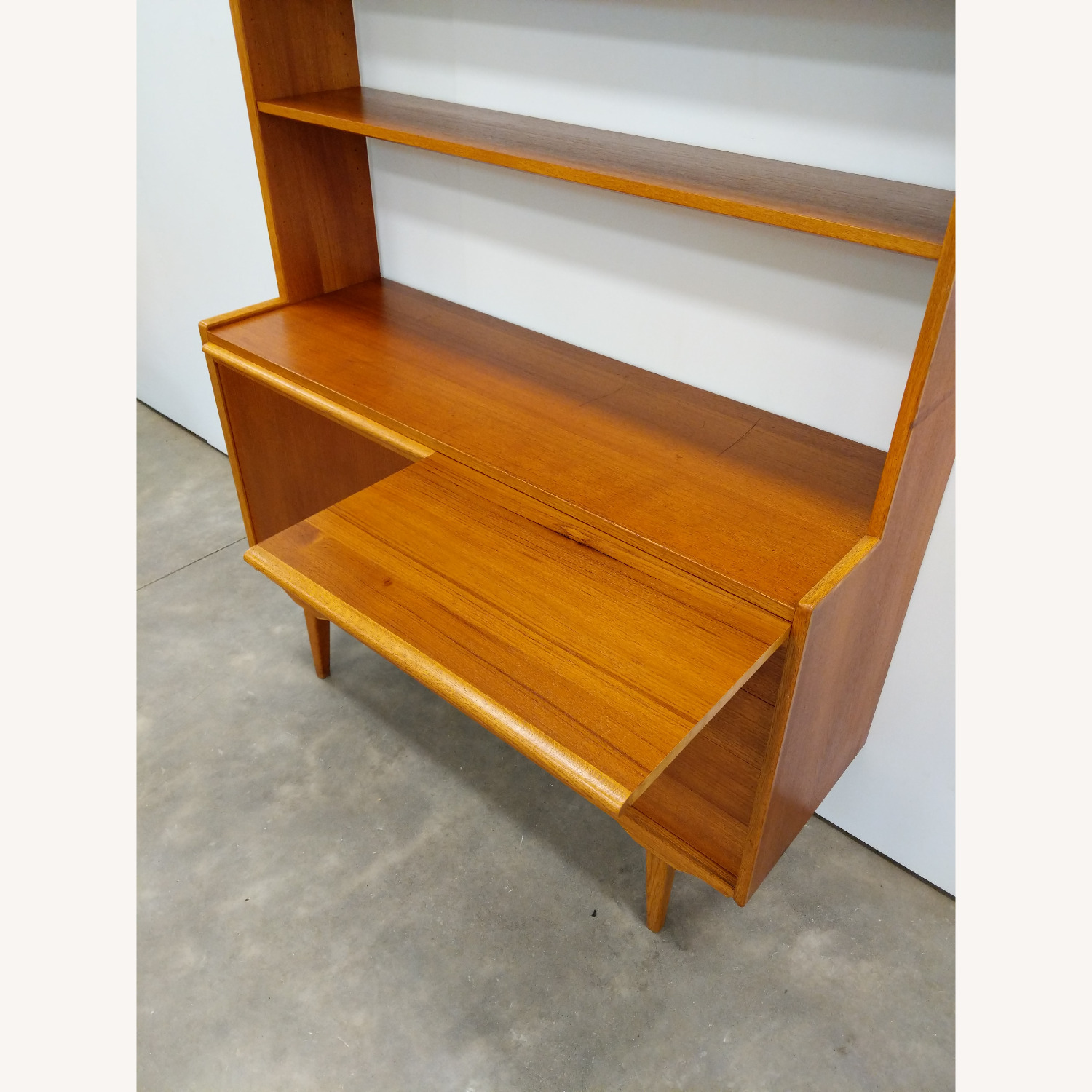 DANSK アデペシュ　まとめ売り Vintage Danish Modern Teak Sideboard / Desk - AptDeco