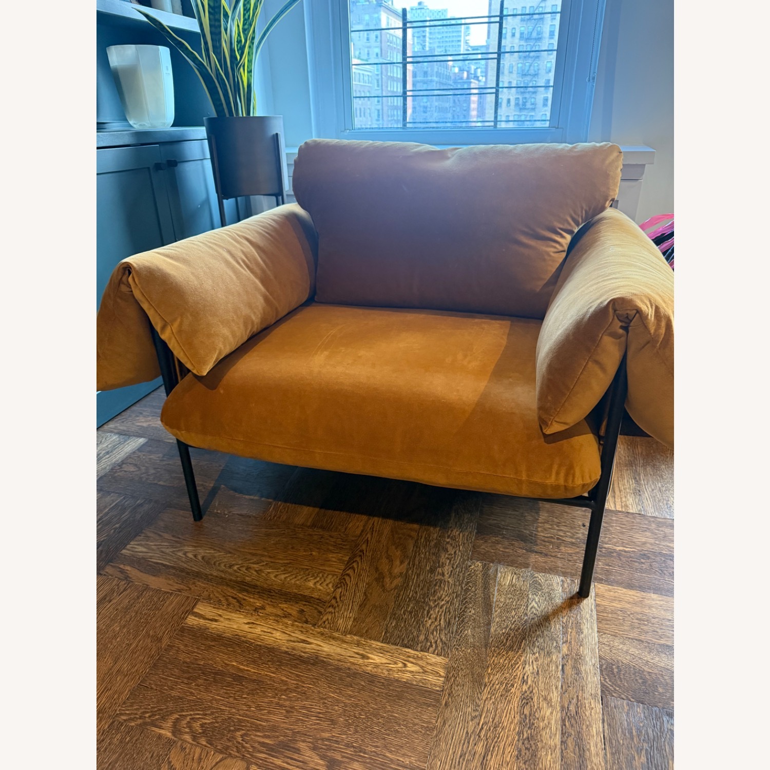 Design Within Reach Alva Chair 2 - image-1