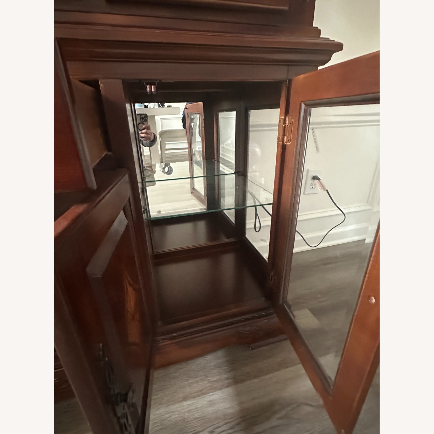 Norwich Dark Cherry Buffet with Hutch - image-9