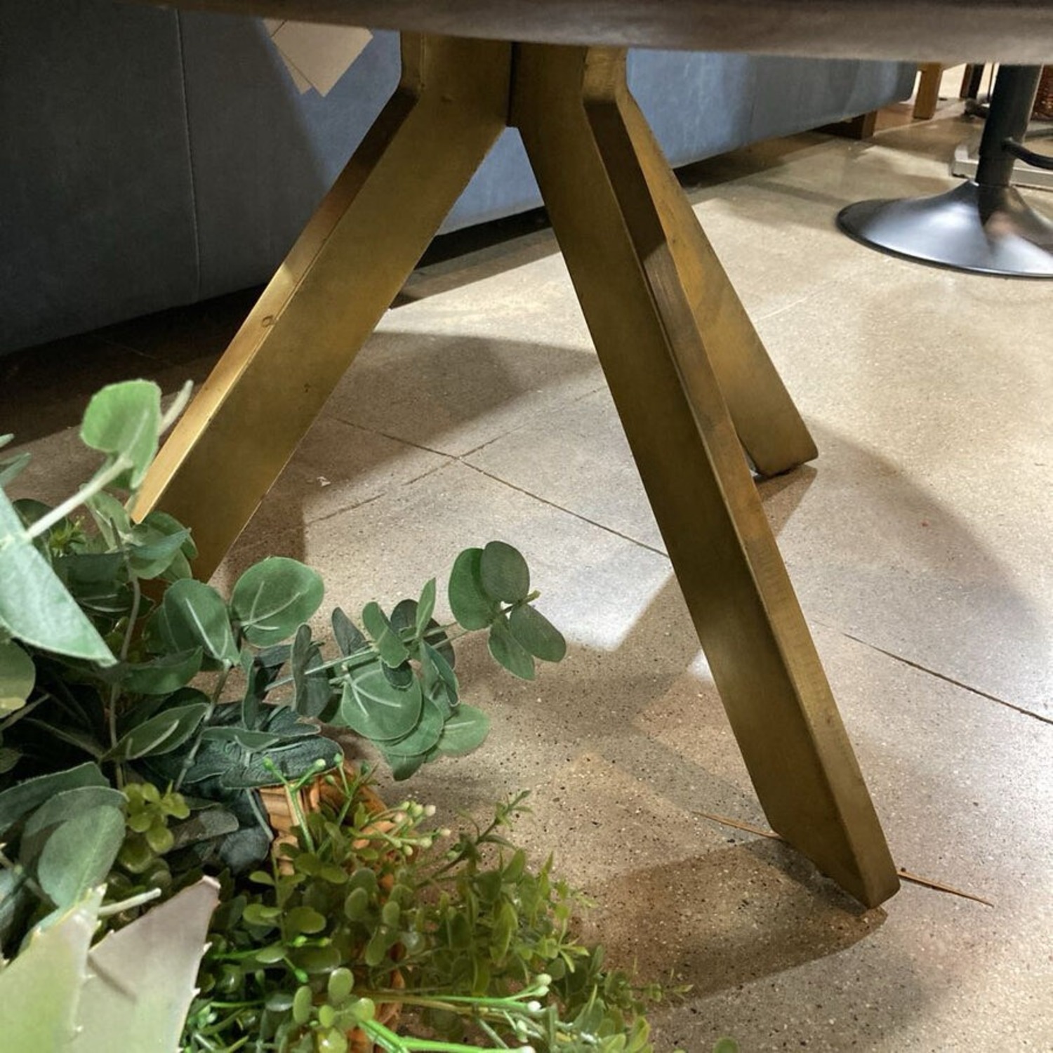 Bloomhome Carter Wooden Iron Coffee Table Large - image-4